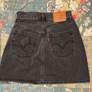 Levi's Charcoal Mini Skirt